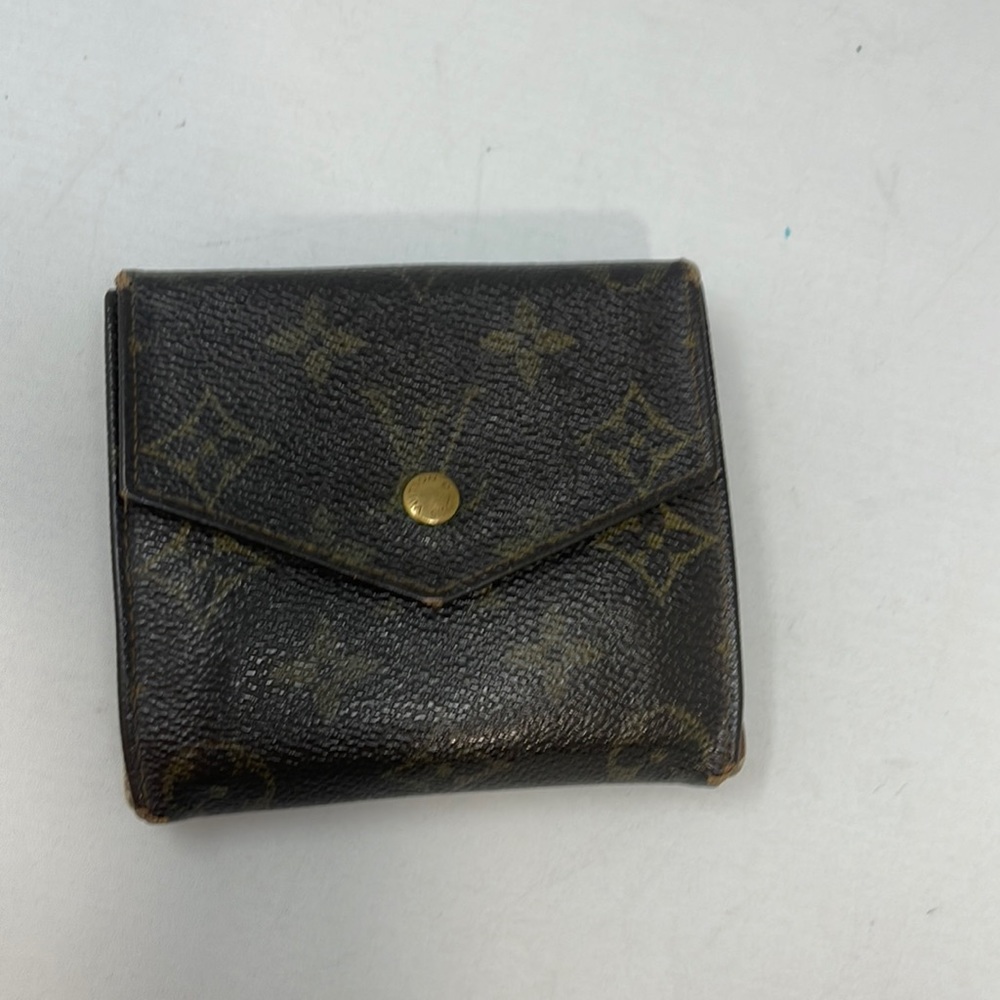 Low Start LV Authentic Wallet